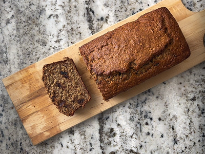 DOUBLE-BRAN AND DATES BANANA BREAD