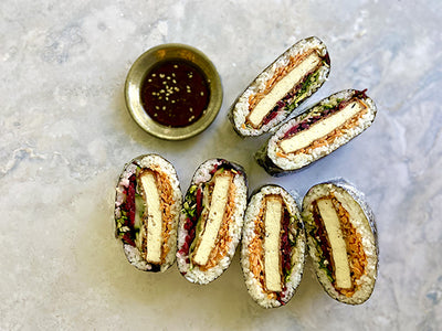 TOFU AND CRISPY VEGETABLE ONIGIRAZU