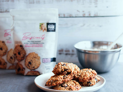 BISCUITS VÉGANES AVOINE, CANNEBERGES ET CHIA