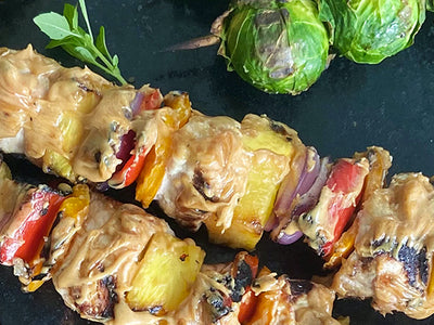 BROCHETTES DE POULET ANANAS-ARACHIDES