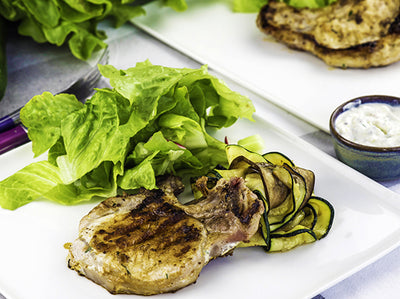 CÔTE DE PORC AU YOGOURT GREC ET FINES HERBES