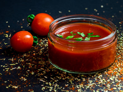 CONDIMENTS UNDER MAGNIFICATION