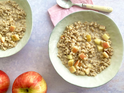 BREAKFAST BOWL, BARLEY, APPLE AND CINNAMON