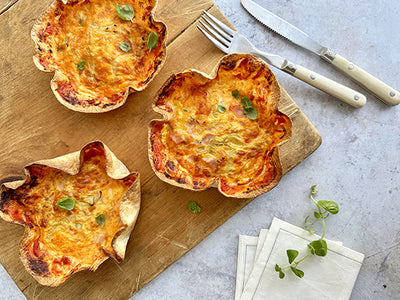 PIZZA DÉJEUNER, CHEDDAR, OIGNON
