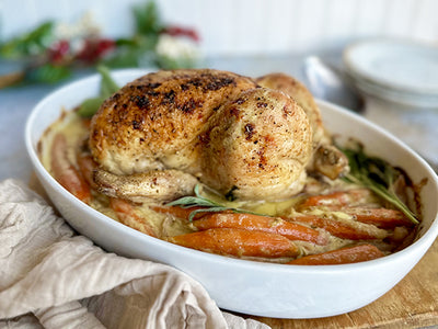 POULET RÔTI, BOISSON D'AMANDES, CAROTTES