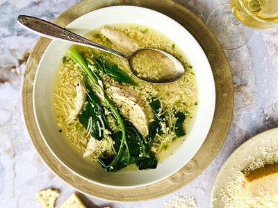 STRACCIATELLA AU POULET ET AUX ÉPINARDS