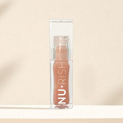 Huile à lèvres de NURISH, par la PhD en nutrition, Isabelle Huot. Pour des lèvres hydratées et repulpées. // NURISH Lip Oil by Isabelle Huot PhD Nutrition. For hydrated and plumped lips.