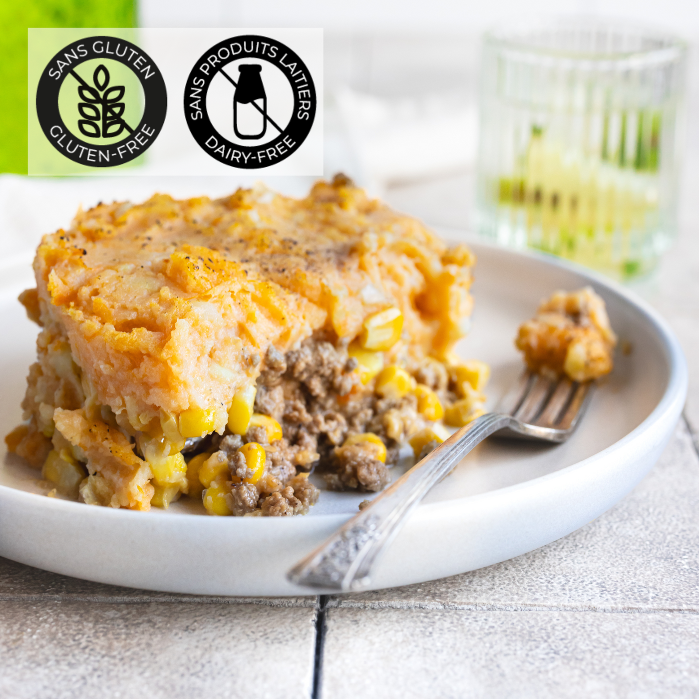 Ce pâté chinois mettant en vedette la patate douce est tout simplement délicieux. Prêts en seulement 5 minutes au micro-ondes, sans gluten et sans lactose, c'est le repas prêt-à-manger santé à découvrir. //  This shepherd's pie featuring sweet potato is simply delicious. Ready in just 5 minutes in the microwave, gluten-free and lactose-free, it's the healthy ready-to-eat meal to discover.